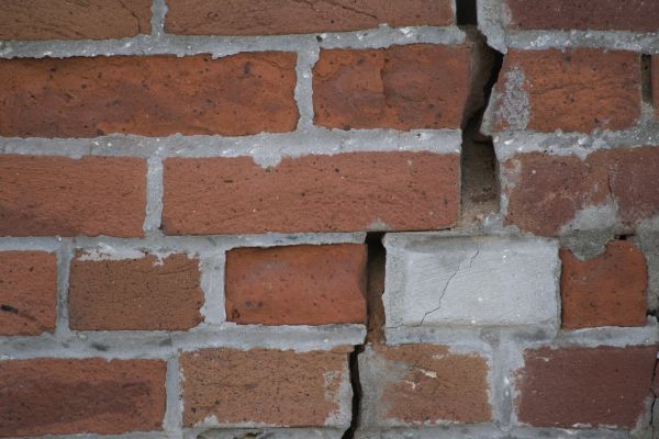 House Tuckpointing in Longview