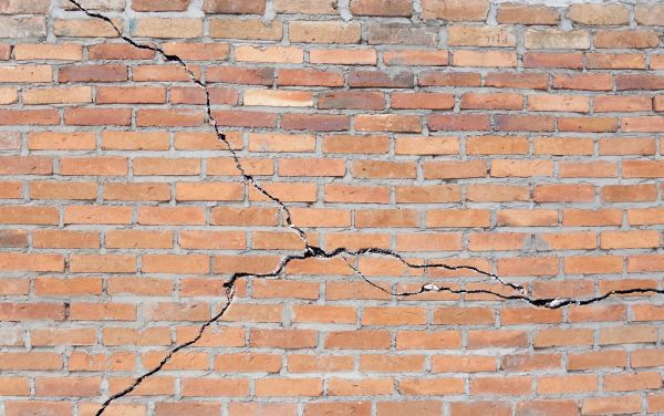 Cracked Brick Repair in Longview